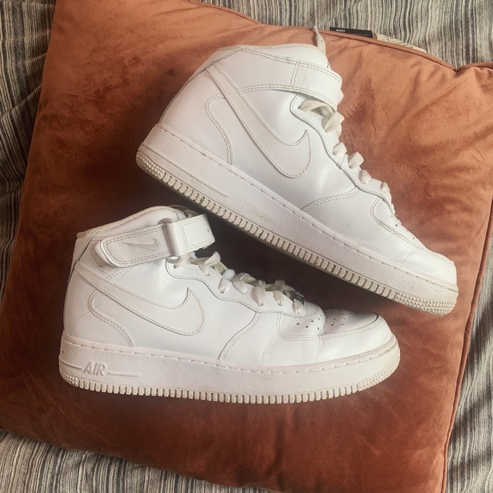 Nike Air Force 1 Mid ‘07
